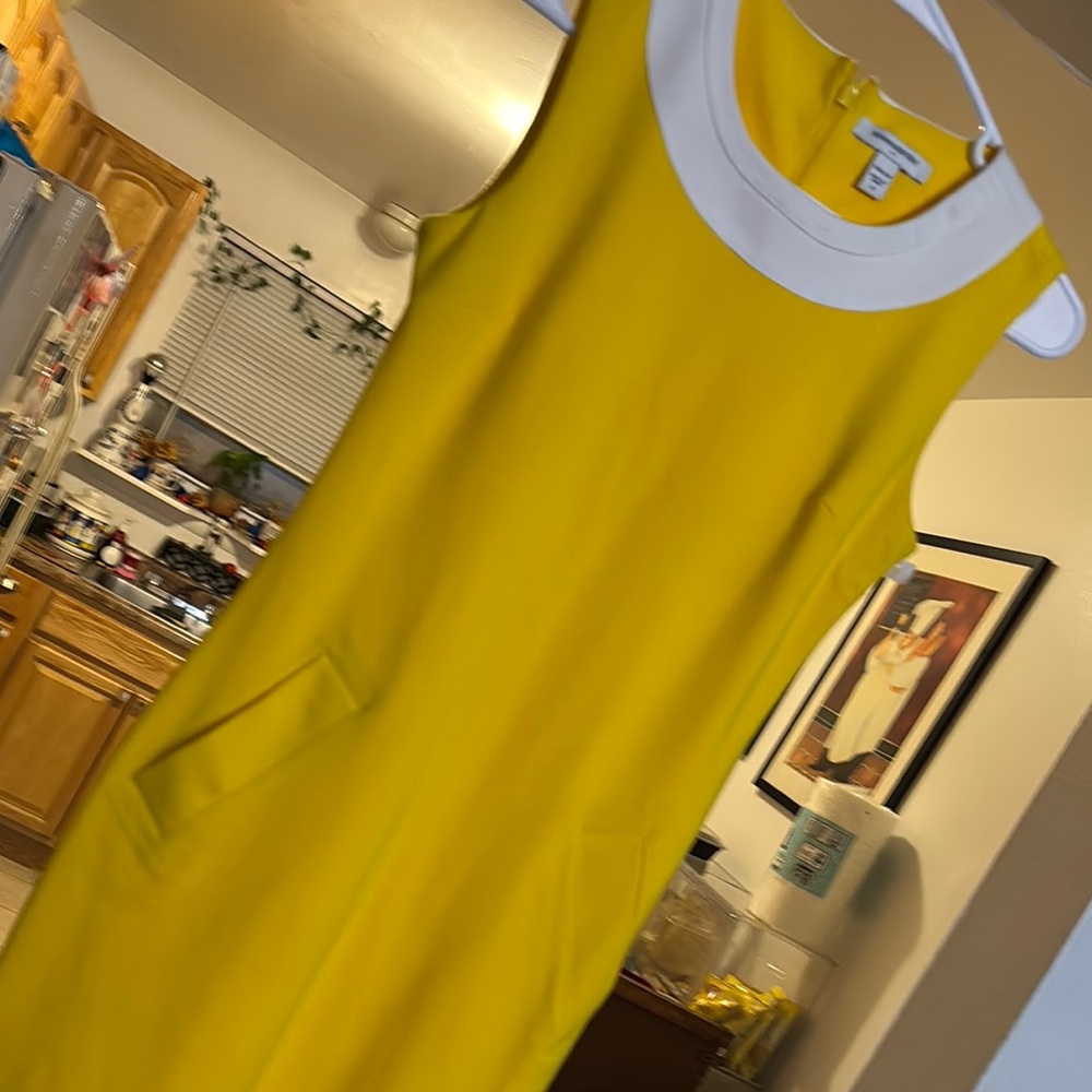 Yellow  Sleeveless Dress banana republic , with White Trim